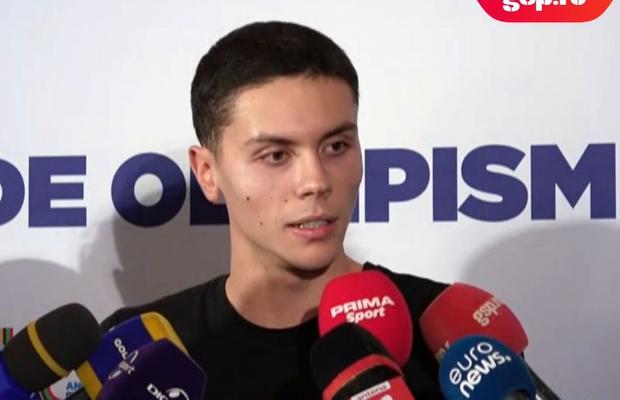 „Zici că am plătit să primesc întrebarea asta! Am răspunsul!” » David Popovici a numit primul lucru pe care l-ar face pentru sport dacă ar fi numit ministru