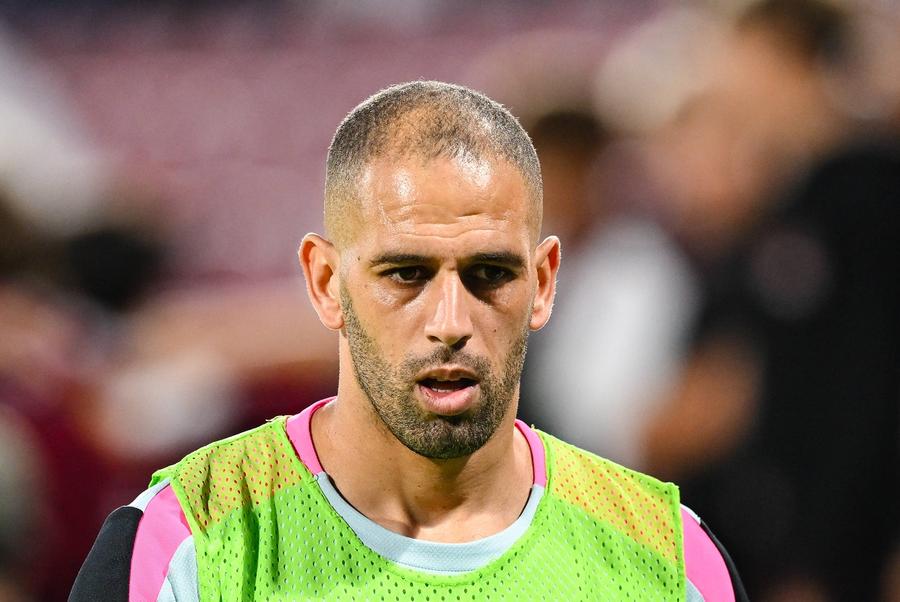 Islam Slimani nu intră în planurile lui Daniel Pancu pe termen lung. Foto: Imago Blocat în Gruia » De ce nu renunță CFR Cluj la Islam Slimani