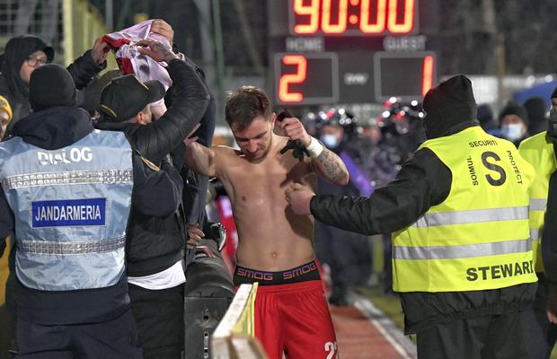 Paul Anton, deranjat de gestul făcut de fanii lui Dinamo la adresa lui Sorescu: „Nu merita așa ceva”