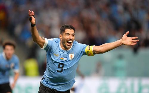 Luis Suarez, 35 de ani, va semna cu Gremio, formație din liga a doua braziliană.