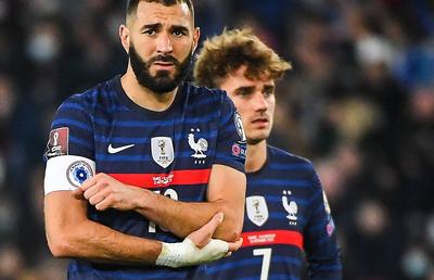 „Domnul Griezmann nu era mulțumit” » Motivul stupefiant pentru care ar fi pornit războiul cu Karim Benzema în vestiarul Franței