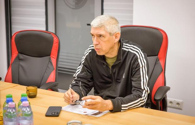 Șeful revelației acestui sezon din fotbalul românesc s-a destăinuit celor de la Nemzeti: „Marele nostru secret?”