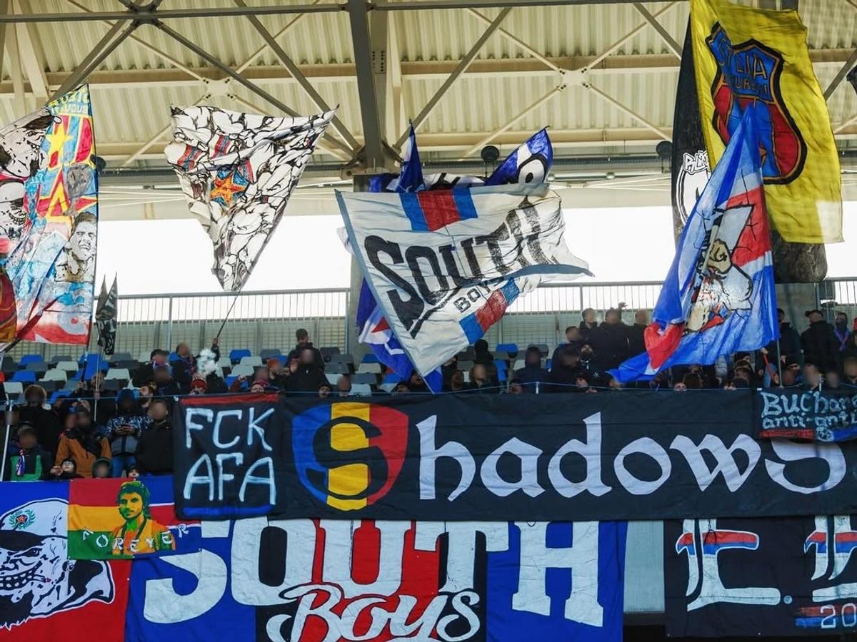 Peluza Sud Dinamo revendică steagurile grupării steliste Shadows