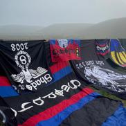 Peluza Sud Dinamo revendică steagurile grupării steliste Shadows // FOTO: Instagram @fcd.sud