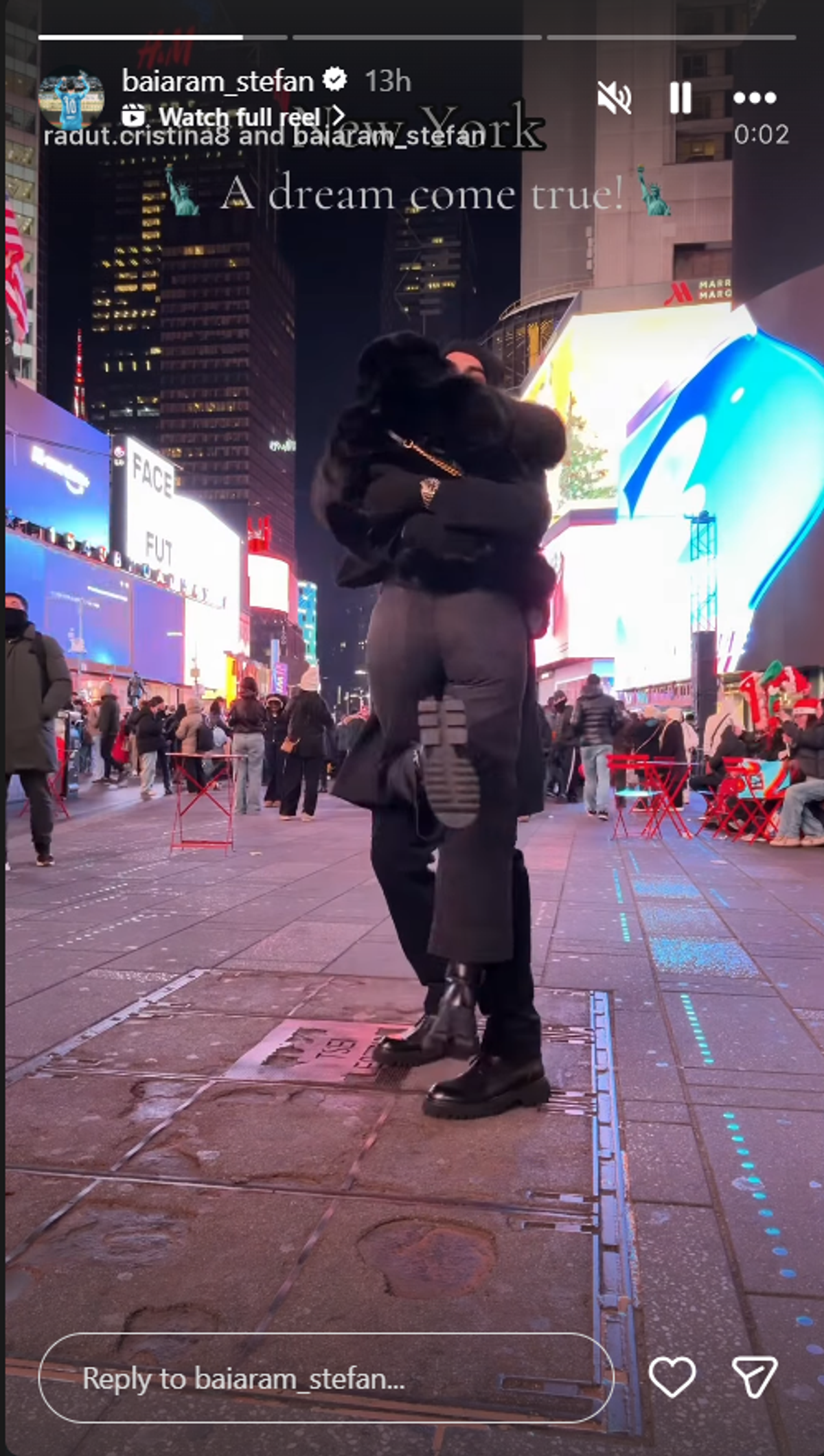 Ștefan Baiaram și Cristina Răduț, în America, de Crăciun / foto: Instagram