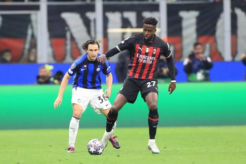 Divock Origi (numărul 27), într-un derby Milan - Inter / Foto: Imago