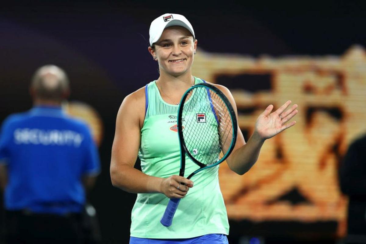 AUSTRALIAN OPEN // Ashleigh Barty, marea favorită la Melbourne, a clacat complet în setul secund cu Riske