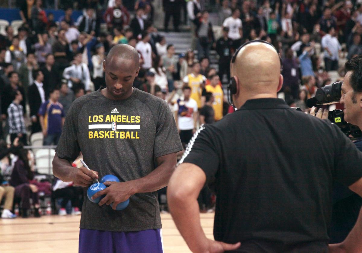 S-a aflat cine este vinovat pentru accidentul de elicopter în care a murit Kobe Bryant: „Era interzis să facă asta”