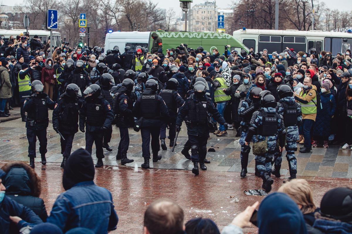 Confuzie uriașă la arestările făcute în urma ciocnirilor cu partizanii lui Navalnîi » Reacția fotbalistului: „Nu pe mine m-au săltat, sunt în Spania”