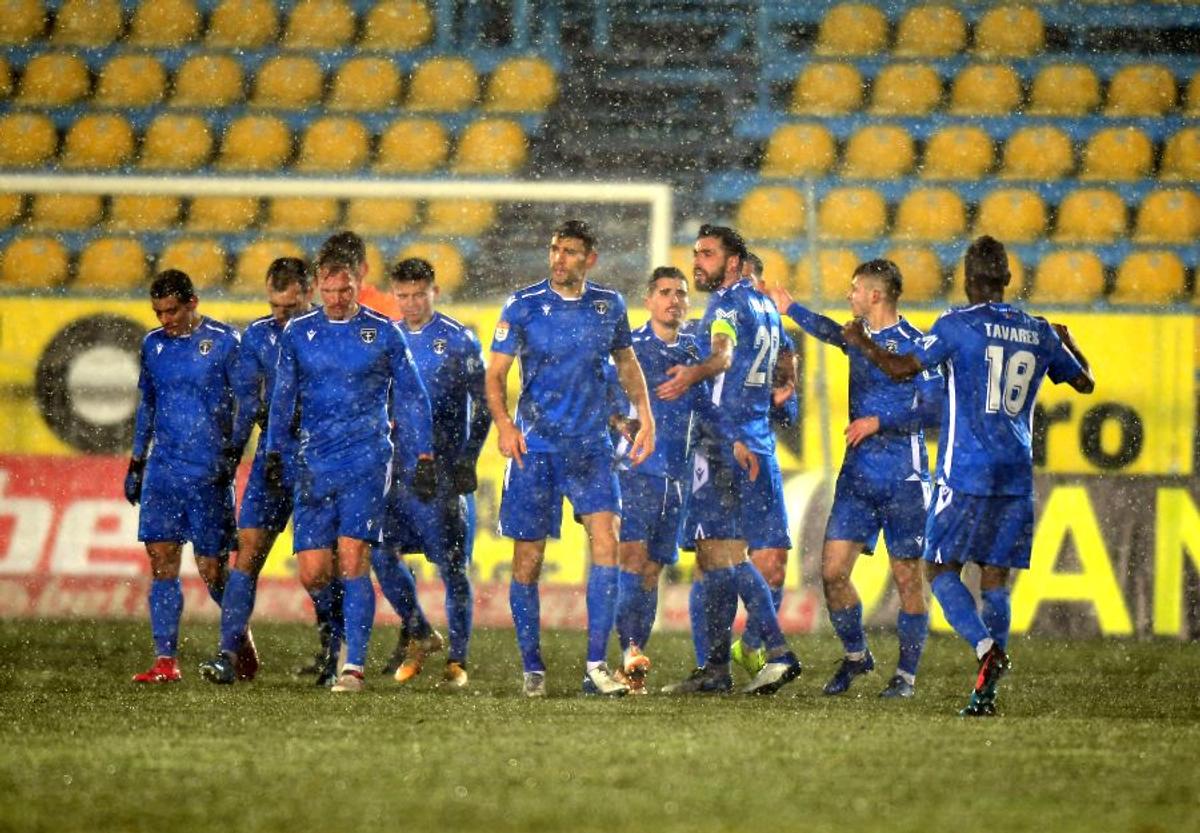 FOTO VOLUNTARI - CRAIOVA 26.01.2021