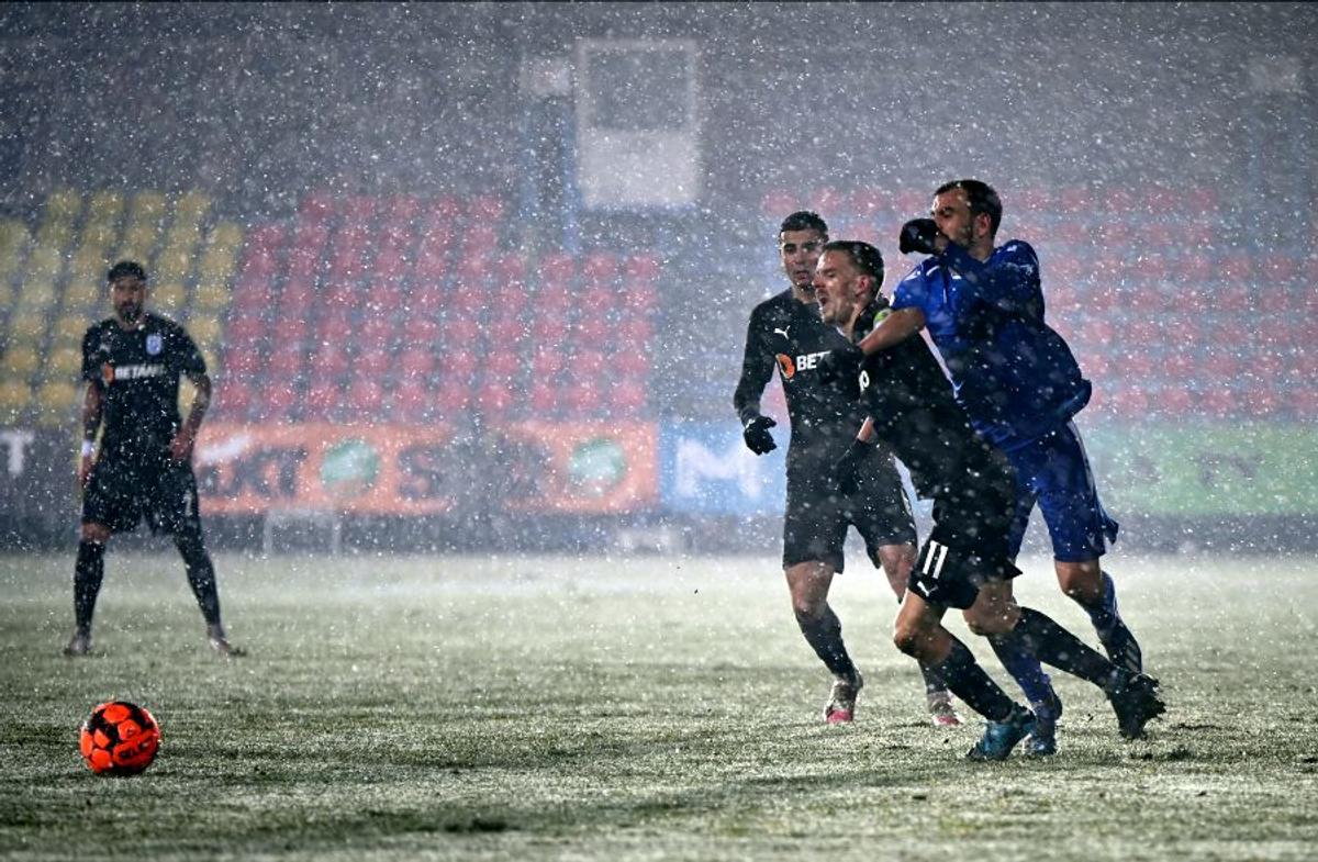 FOTO VOLUNTARI - CRAIOVA 26.01.2021