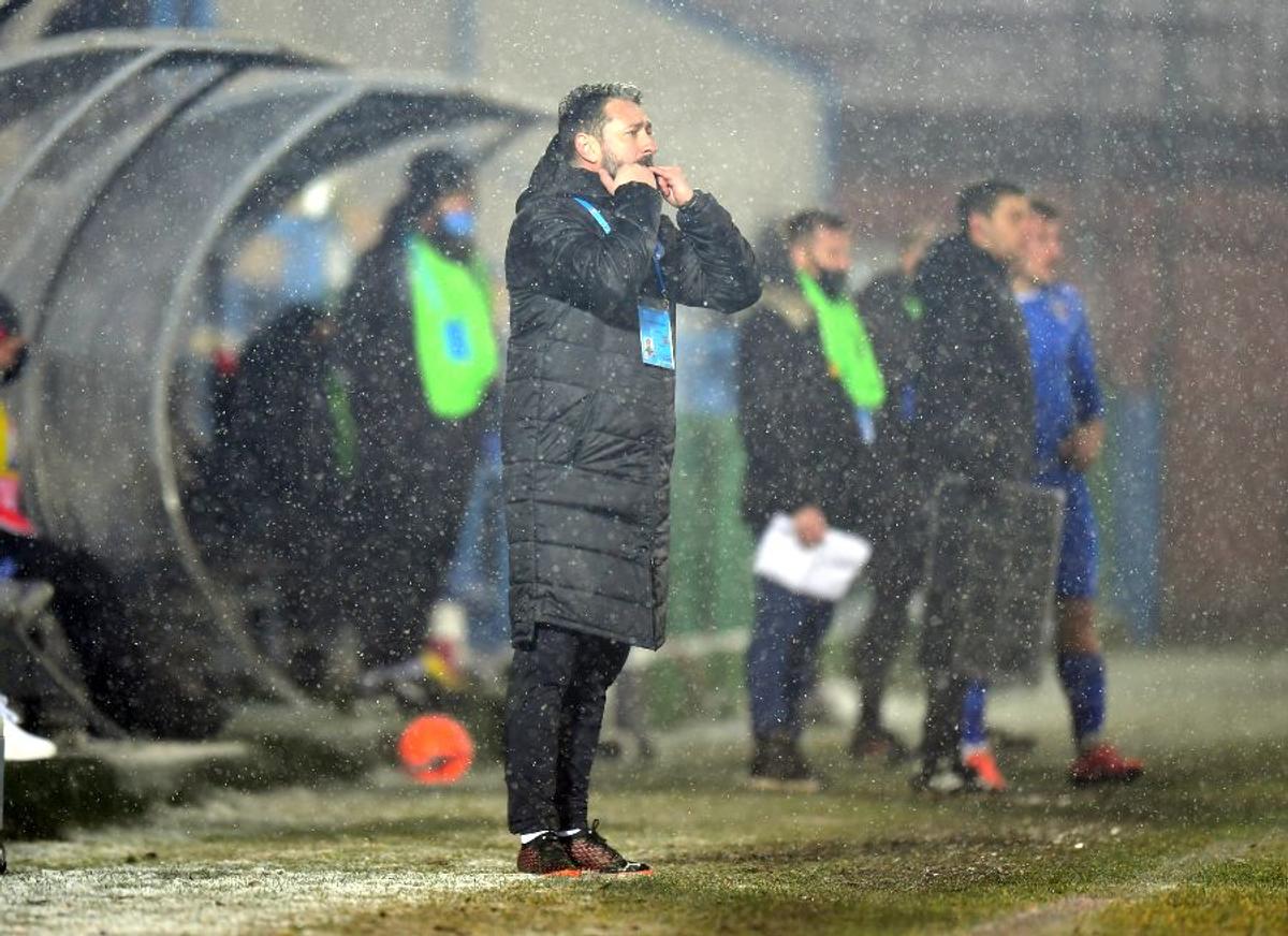 FOTO VOLUNTARI - CRAIOVA 26.01.2021