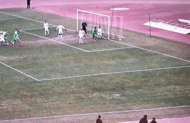 Imagine incredibilă înainte de Dinamo - FCSB » Cum arată gazonul din „Ștefan cel Mare” + Ironia lui Mihai Stoica: „Am crezut că e triunghiular”