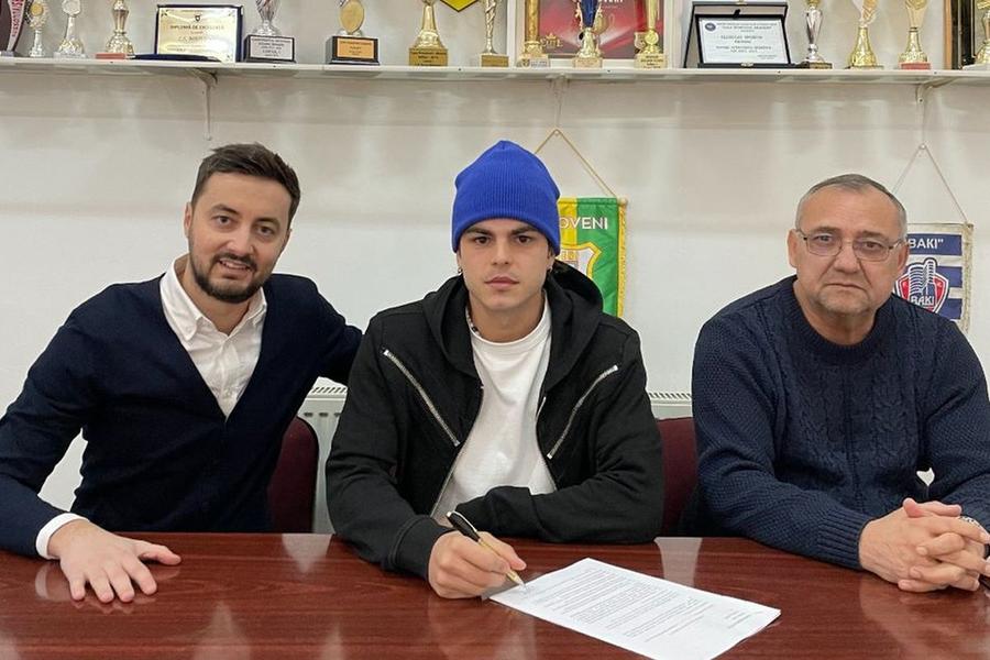 Vlad Mitrea a semnat cu CS Mioveni Fotbalistul cumpărat la 16 ani de Inter Milano de la Dinamo a semnat în Liga 1
