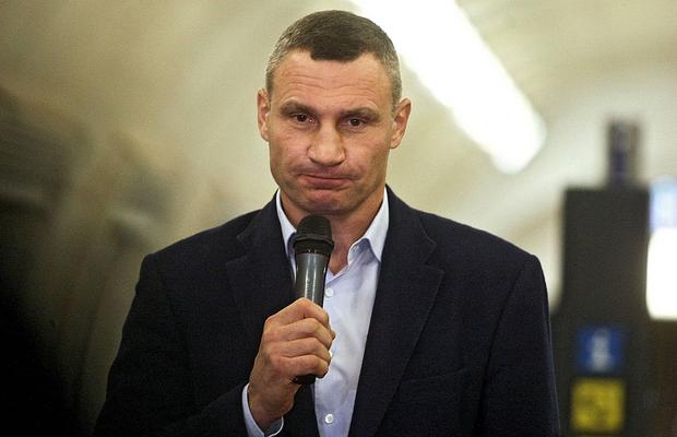 Vitali Klitschko a răbufnit când a auzit ce trimite Germania ca ajutor militar: „Ce urmează, perne?”