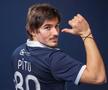 Alexi Pitu a fost prezentat oficial la Bordeaux.
Foto: girondins.com