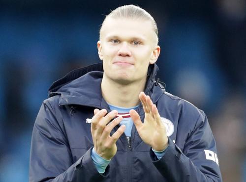 Erling Haaland are 25 de goluri în 19 etape pentru Manchester City