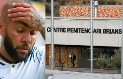 Avocata femeii care-l acuză de viol pe Dani Alves: „Nu a folosit prezervativ, victima ia antivirale și e sub tratament psihiatric”