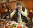 „Pune-i, bă, lu' ăla niște mămăligă, nu vezi că-i place!” » Dezvăluire senzațională cu Gigi Becali la un dineu oficial al FCSB: „Sânge, sudoare și lacrimi”