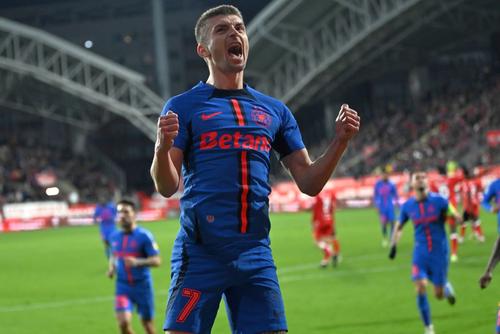 Florin Tănase (30 de ani), mijlocașul ofensiv de la FCSB, a marcat în meciul cu UTA Arad, din runda cu numărul #23, și a ajuns la 100 de goluri înscrise în Superliga.