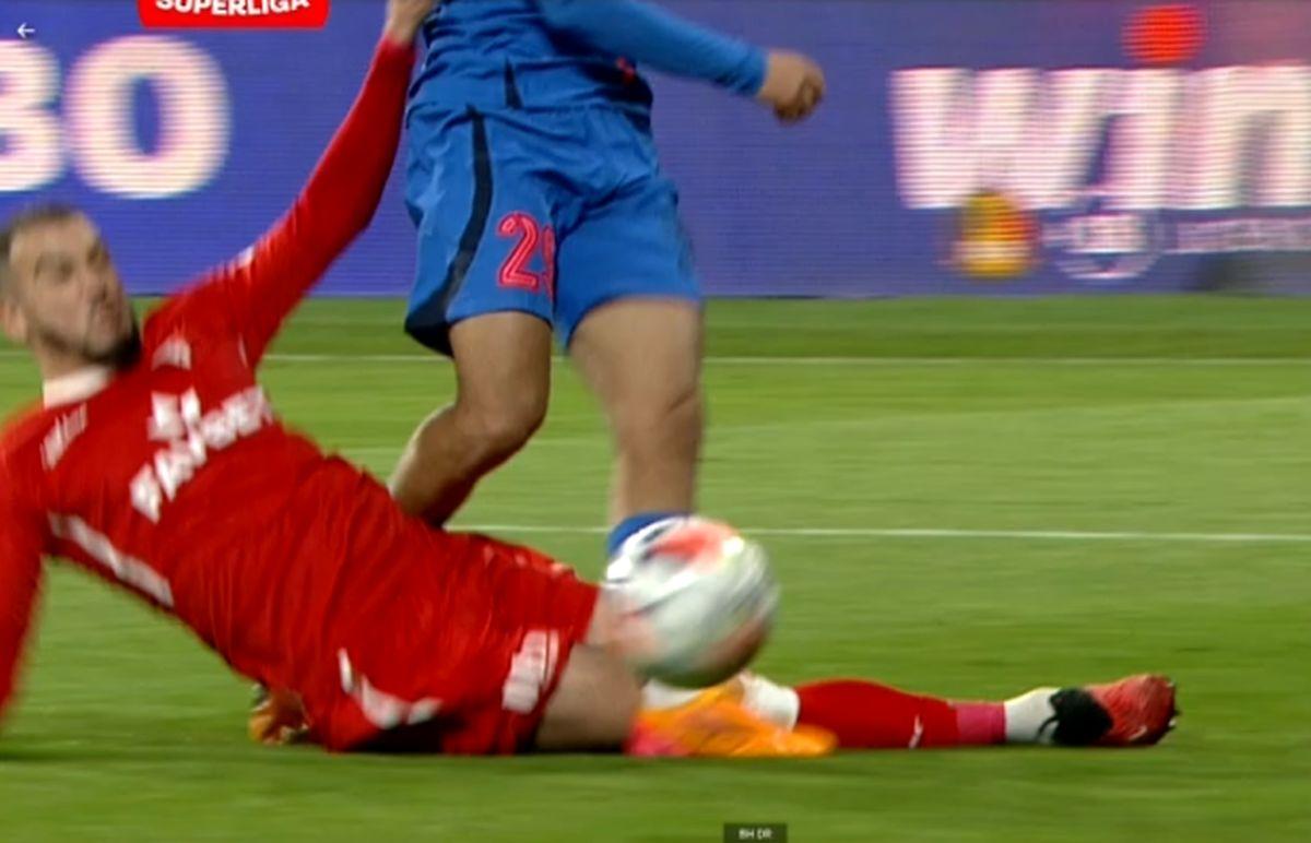Penalty FCSB versus UTA