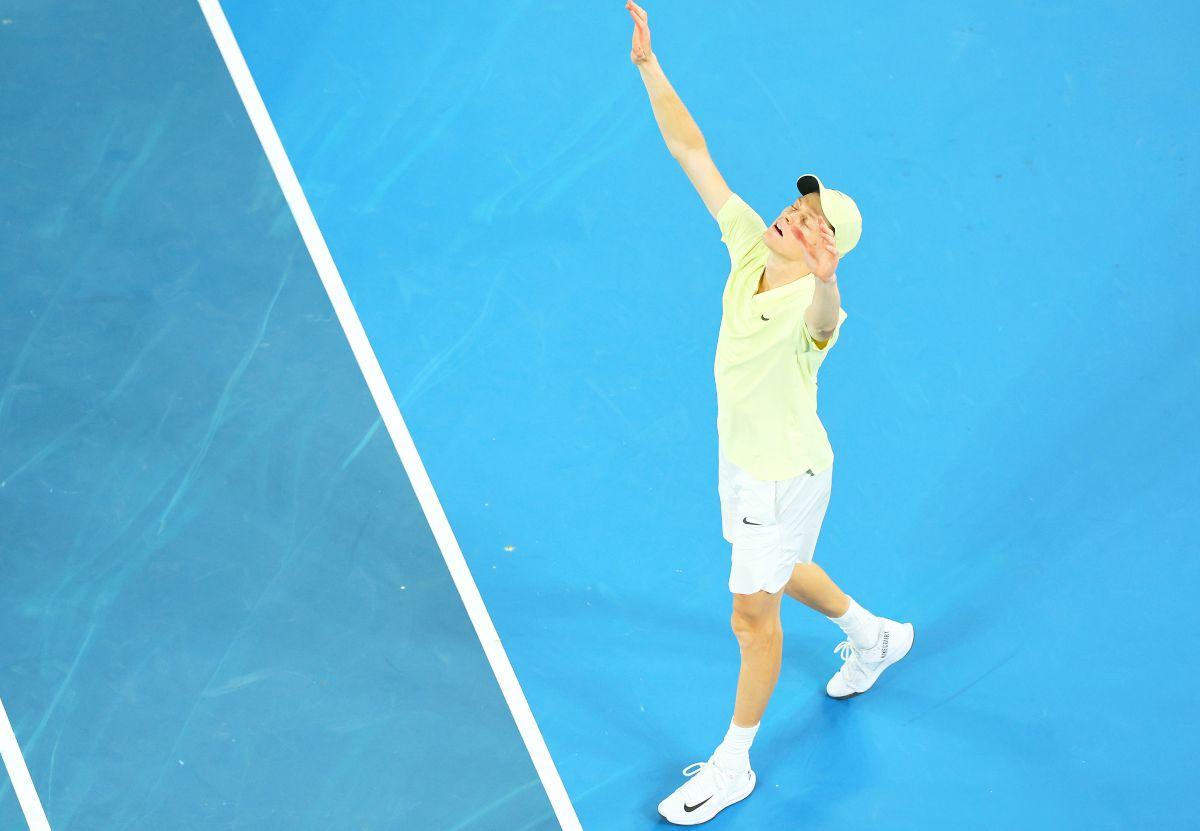 Jannik Sinner, campion la Australian Open pentru a doua oară consecutiv » Alexander Zverev n-a avut nicio șansă