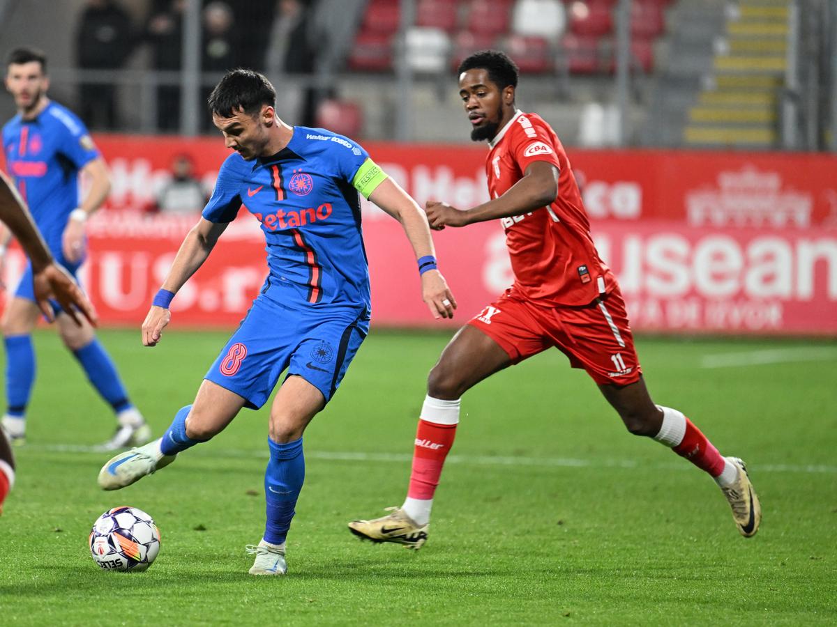 UTA - FCSB 0-1 » Szabolcs Kovacs îi ajută pe roș-albaștri să egaleze liderul! Meci decis de un penalty inventat