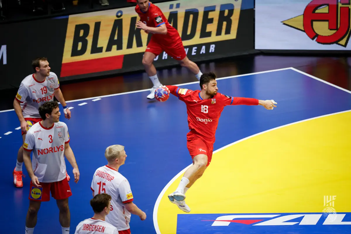 „Ce dracu’ se întâmplă?!” » Stupoare în timpul meciului Cehia - Danemarca de la Campionatul Mondial de handbal masculin: „Penibil și prost realizat”