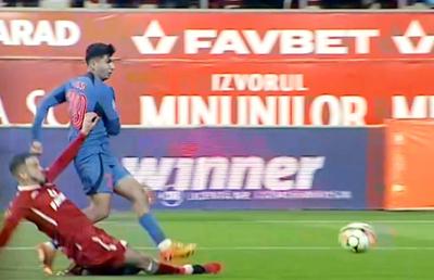 Penalty inventat pentru FCSB cu UTA! Expertul în arbitraj: „O rușine! Contact normal, întâmplător”