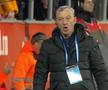 UTA - FCSB 0-1. Mircea Rednic (62 de ani) a fost un car de nervi la finalul partidei de la Arad.
