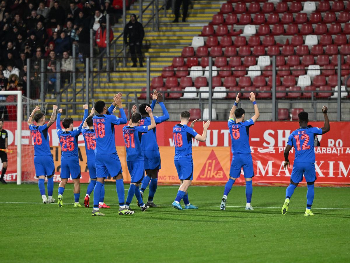 Șeful arădenilor a răbufnit după penalty-ul din UTA - FCSB: „Inexistent!” » Ce plan au dacă nu prind play-off-ul