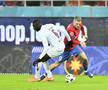 Sheriff Sinyan vs Daniel Bîrligea, în FCSB - CFR Cluj, 25 ianuarie 2026. Foto: Cristi Preda (GSP)