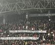 Derapaj rasist al suporterilor arădeni la adresa Rapidului // FOTO: Facebook @Ultras Romania 1918
