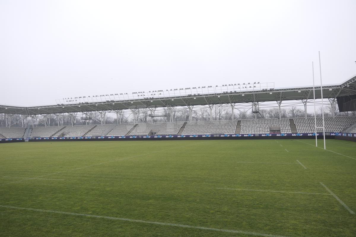 Probleme pentru „câini”? » Cum se prezintă gazonul de pe „Arcul de Triumf”, cu 4 zile înainte de Dinamo - Petrolul