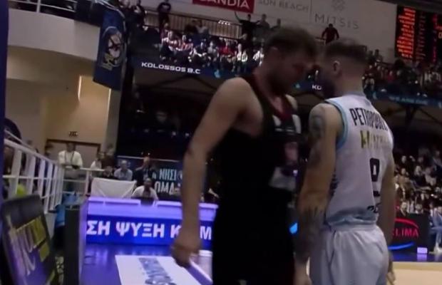 După un conflict cu vedeta lui Olympiacos, un baschetbalist grec se plânge că i-au fost tăiate frânele!