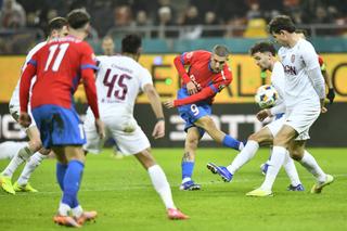 4 echipe pentru două locuri » Cum arată lupta pentru play-off: tot mai complicat pentru FCSB