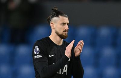 Mutarea de la miezul nopții pentru transferul lui Drăgușin: „Au pornit în forță negocierile cu Tottenham”