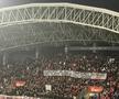 Derapaj rasist al suporterilor arădeni la adresa Rapidului // FOTO: Facebook @Ultras Romania 1918