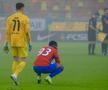 Mihai Popa și Mamadou Thiam, în FCSB - CFR Cluj, 25 ianuarie 2026. Foto: Ionuț Iordache (GSP)