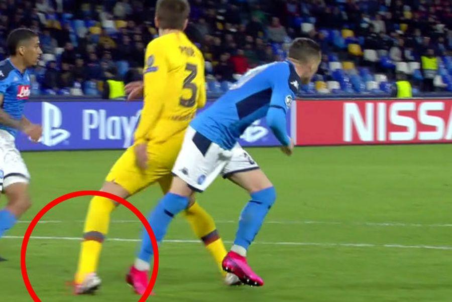 NAPOLI - BARCELONA 1-1 // Emoții mari pentru catalani: Gerard Pique s-a accidentat și ar putea rata El Clasico!