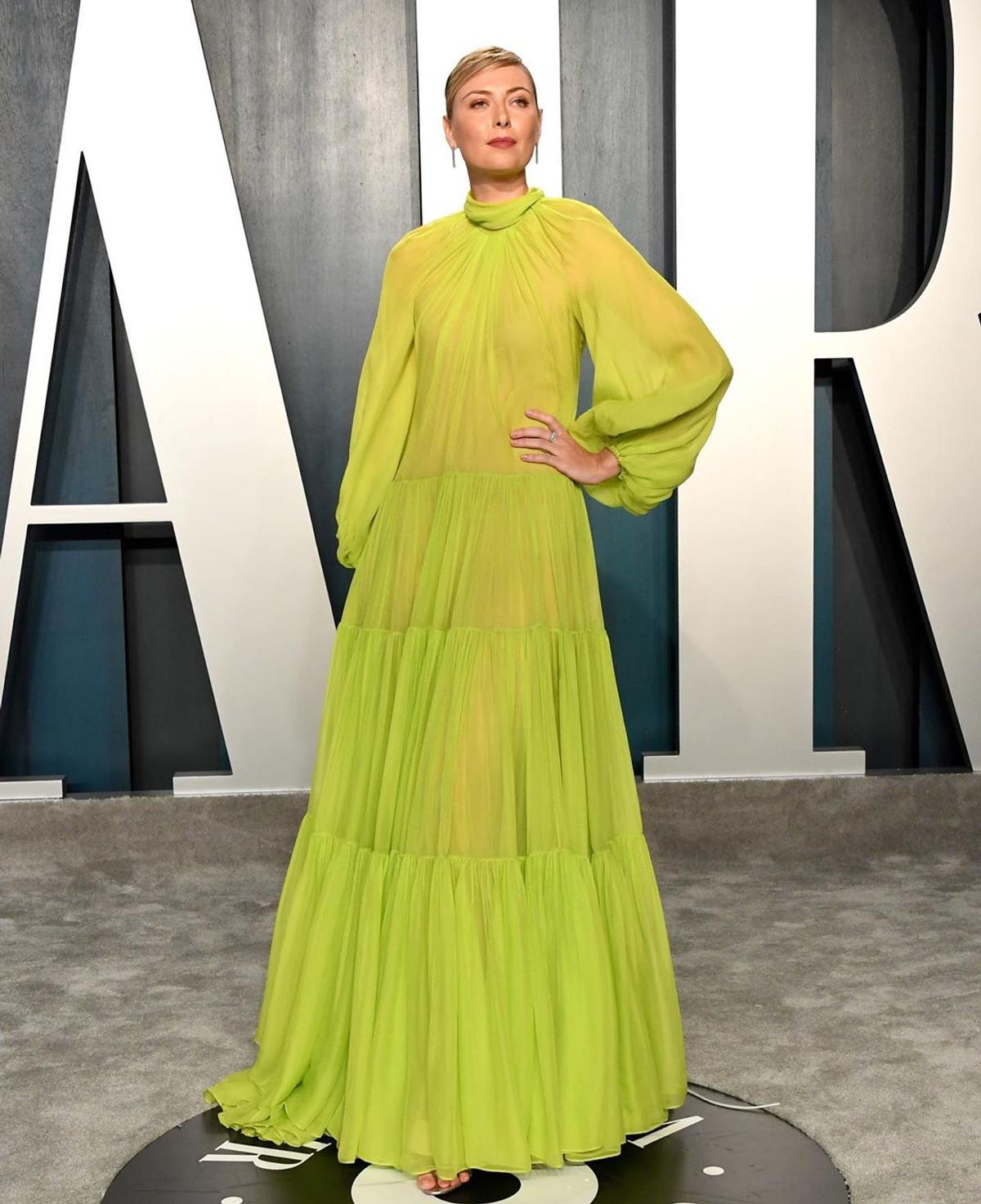 Maria Sharapova și-a arătat formele într-un costum mulat, pe Instagram » Fanii au inundat comentariile cu un emoticon specific 