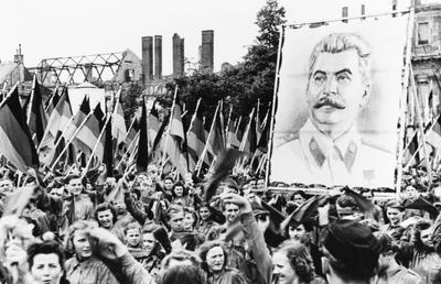 De pe teren în gulag! Povestea sinistră a sportului sovietic în vremea lui Stalin: sănătate, propagandă și represiune