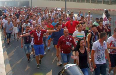 EXCLUSIV Trauma pe care a trăit-o în copilărie unul dintre cei mai cunoscuți artiști români: „Am luat bătaie de la rapidiști, la Lujerului!”