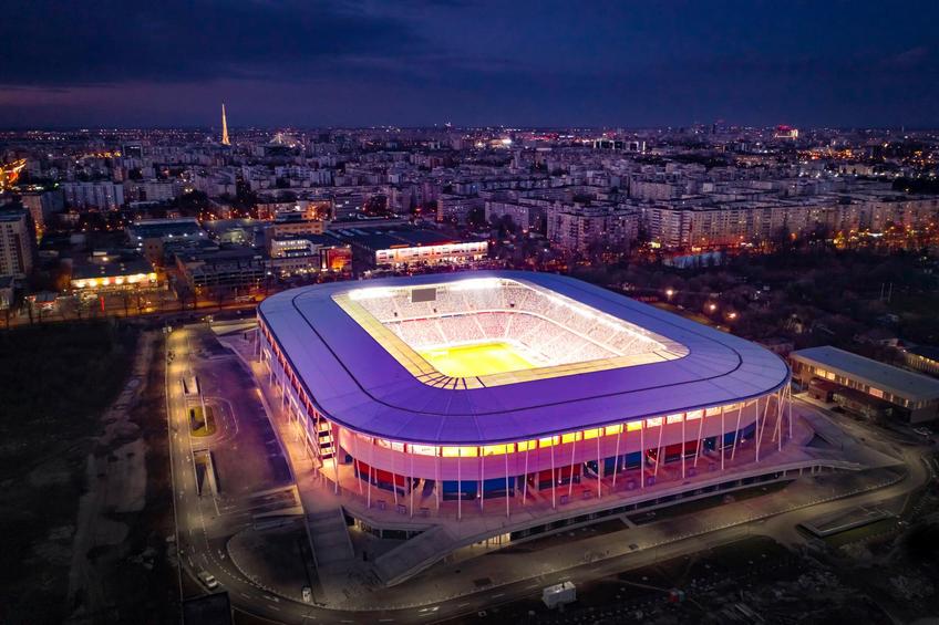 Arena din Ghencea arată încântător când e luminată. O serie de imagini au făcut deliciul fanilor de la CSA Steaua.

FOTO: Can & Power