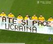 Cu gândul la Ucraina în derby-ul Rapid - Dinamo » Mesajele transmise de fotbaliști și grafica specială a televiziunilor