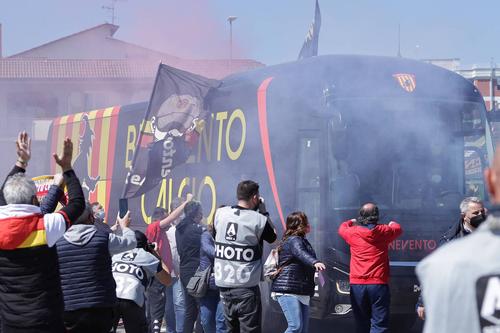Autocarul lui Benevento // Foto: Imago