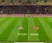 Cu gândul la Ucraina în derby-ul Rapid - Dinamo » Mesajele transmise de fotbaliști și grafica specială a televiziunilor