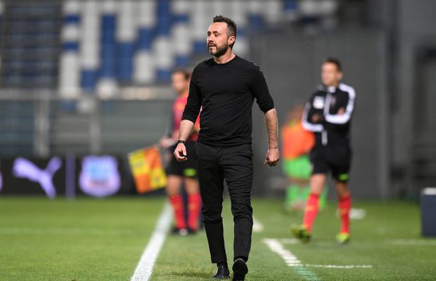 Un fost jucător din Liga 1, dorit antrenor în Premier League!