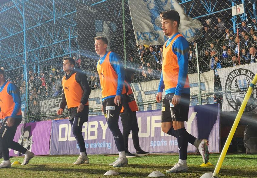 Fanii lui CSU Craiova și-au vărsat furia asupra lui Sergiu Hanca (30 de ani), în timpul reprizei secunde a deplasării de la Voluntari.