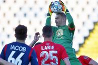 După 270 de meciuri în Liga 1, acum vinde mănuși de portar: „M-am mutat la Cluj și nici nu m-am uitat în contract! Acum vreau propriul meu brand”